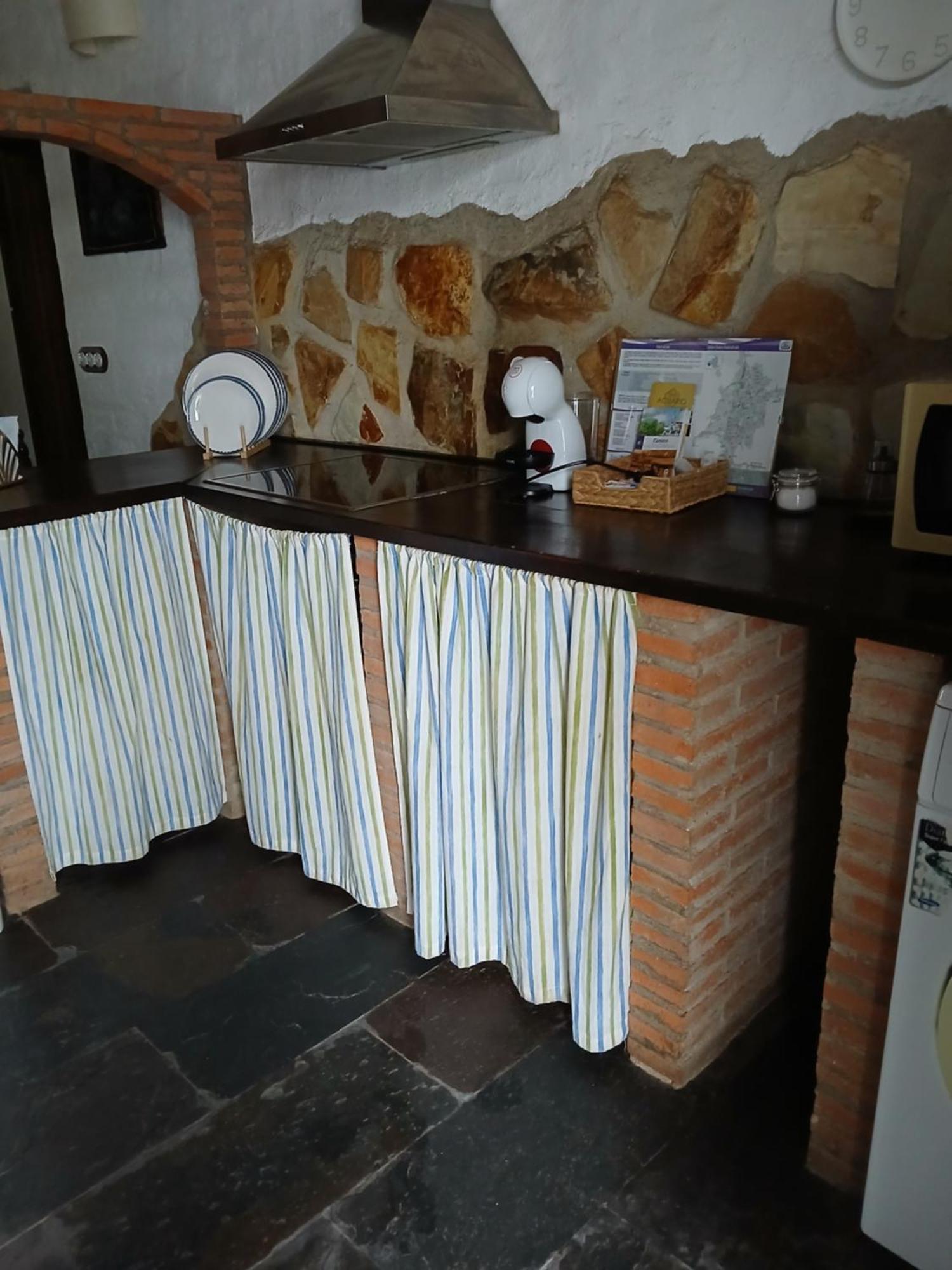 Mirador De Fuentes Guest House Fuentes De Leon Exterior photo